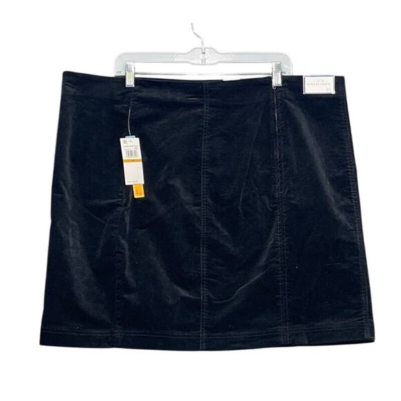 Tinseltown Junior Denim Plus Sz 3X Cotton Velvet Black Mini Skirt NWT - Picture 1 of 10